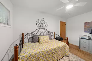 1609 Glastonbury Rd, Ann Arbor, MI 48103 - Photo 17