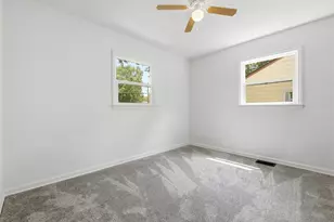 627 Clearview St, Kalamazoo, MI 49048 - Photo 11