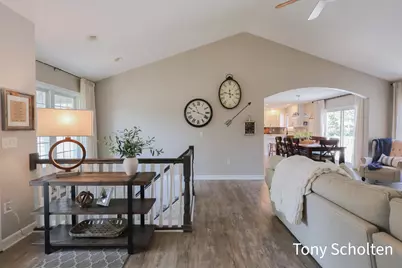 4523 Lytham Drive, Hudsonville, MI 49426 - Photo 13