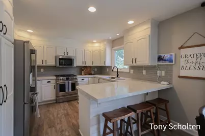 4523 Lytham Drive, Hudsonville, MI 49426 - Photo 5