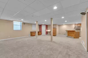 44899 Weymouth Dr, Canton, MI 48188 - Photo 37