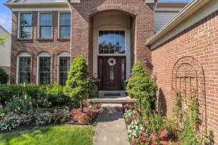 44899 Weymouth Dr, Canton, MI 48188 - Photo 3