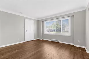 18760 Faust Ave, Detroit, MI 48219 - Photo 3