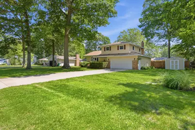 1076 Lancelot Drive, Muskegon, MI 49445 - Photo 5