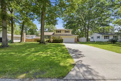 1076 Lancelot Drive, Muskegon, MI 49445 - Photo 3
