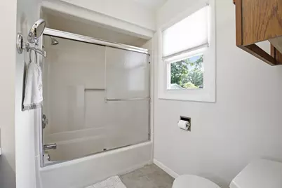 1076 Lancelot Drive, Muskegon, MI 49445 - Photo 25