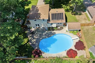 1076 Lancelot Dr, Muskegon, MI 49445 - Photo 7