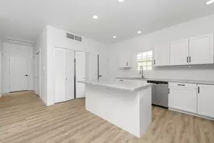 303 Middle St, Three Rivers, MI 49093 - Photo 7