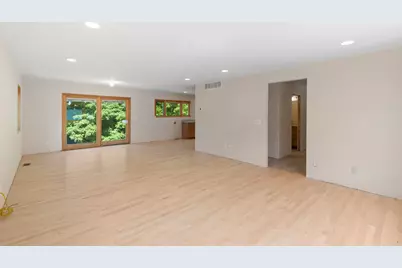 336 Bridge Street, Frankfort, MI 49635 - Photo 9