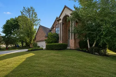 2877 Leslie Park Circle, Ann Arbor, MI 48105 - Photo 3
