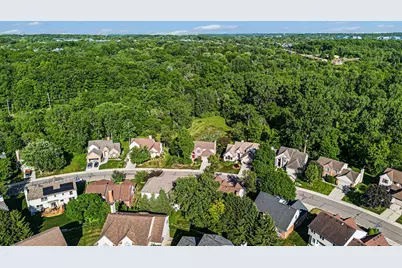 2877 Leslie Park Circle, Ann Arbor, MI 48105 - Photo 59