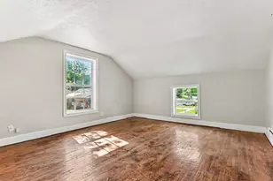 210 Days Ave, Buchanan, MI 49107 - Photo 17