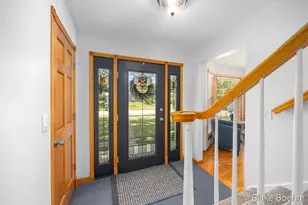 118 Lauderdale Ave NE, Grand Rapids, MI 49546 - Photo 3