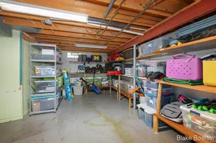 118 Lauderdale Ave NE, Grand Rapids, MI 49546 - Photo 21