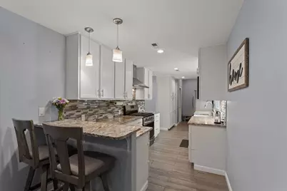 21684 Channel Parkway, Edwardsburg, MI 49112 - Photo 15