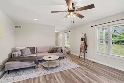 10141 S 33rd Street, Vicksburg, MI 49097 - Photo 5