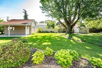 478 Douglas Street, Ypsilanti, MI 48197 - Photo 11