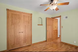 1017 Pearl St, Belding, MI 48809 - Photo 17