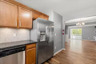 6304 Harlequin Ln, Ypsilanti, MI 48197 - Photo 7