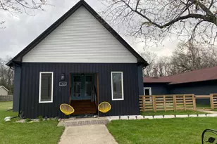1342 S Parkway St, Muskegon, MI 49442 - Photo 1