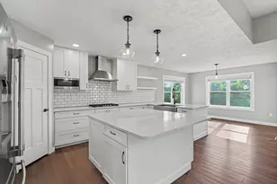 13825 Peninsula Dr, Galesburg, MI 49053 - Photo 11
