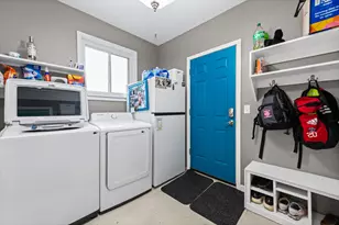 14638 Westmore St, Livonia, MI 48154 - Photo 19