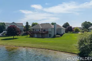 9325 Garden View Dr, Zeeland, MI 49464 - Photo 67