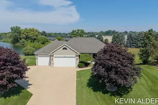 9325 Garden View Dr, Zeeland, MI 49464 - Photo 53