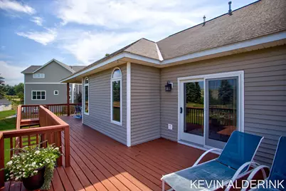 9325 Garden View Drive, Zeeland, MI 49464 - Photo 3