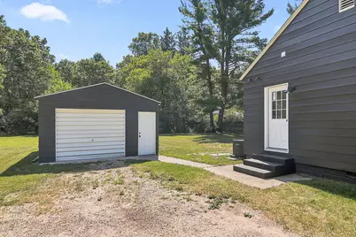 2304 Central Avenue, Muskegon, MI 49445 - Photo 5