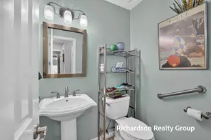 405 Douglas St, Muskegon, MI 49445 - Photo 29