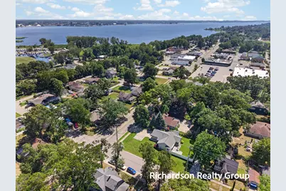 405 Douglas Street, Muskegon, MI 49445 - Photo 51