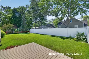 405 Douglas St, Muskegon, MI 49445 - Photo 47