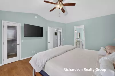 405 Douglas Street, Muskegon, MI 49445 - Photo 19