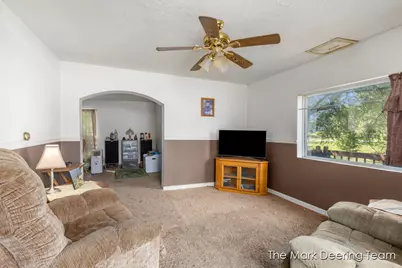 522 Ionia Street, Belding, MI 48809 - Photo 5