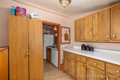 522 Ionia Street, Belding, MI 48809 - Photo 9