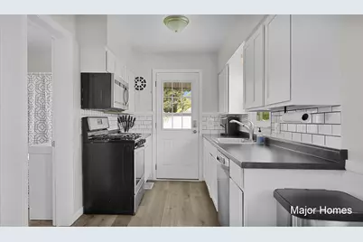 1229 Dickinson Street SE, Grand Rapids, MI 49507 - Photo 11