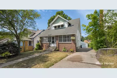 1229 Dickinson Street SE, Grand Rapids, MI 49507 - Photo 1