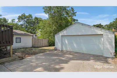 1229 Dickinson Street SE, Grand Rapids, MI 49507 - Photo 3