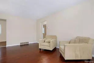 4839 Mansfield Ave, Royal Oak, MI 48073 - Photo 9