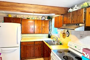 111 S Hemlock St, Evart, MI 49631 - Photo 7