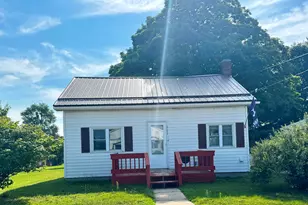 111 S Hemlock St, Evart, MI 49631 - Photo 3