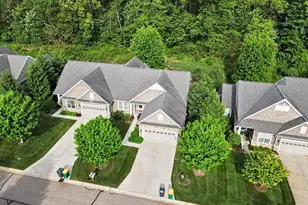 8888 Oakland Hills Cir, Portage, MI 49024 - Photo 35