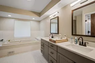 17882 Channel View Dr, Spring Lake, MI 49456 - Photo 27
