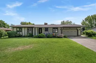 17882 Channel View Dr, Spring Lake, MI 49456 - Photo 3
