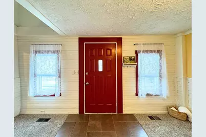 220 N East Street, Brighton, MI 48116 - Photo 5