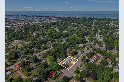 509 N Delia Street, Ludington, MI 49431 - Photo 37