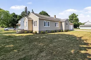 509 N Delia St, Ludington, MI 49431 - Photo 31