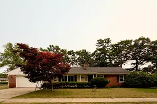 1499 Eastwood Dr, Muskegon, MI 49442 - Photo 1