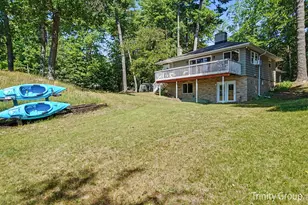 6712 E Carrigan Dr, Newaygo, MI 49337 - Photo 3
